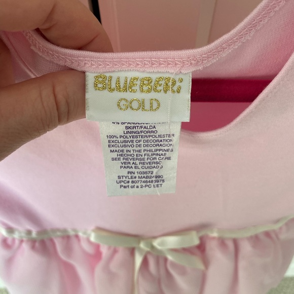 Little girls dress and overcoat. - Picture 4 of 15